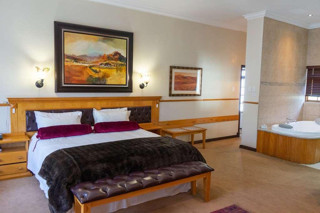 Turnberry Boutique Hotel Oudtshoorn Phòng bức ảnh