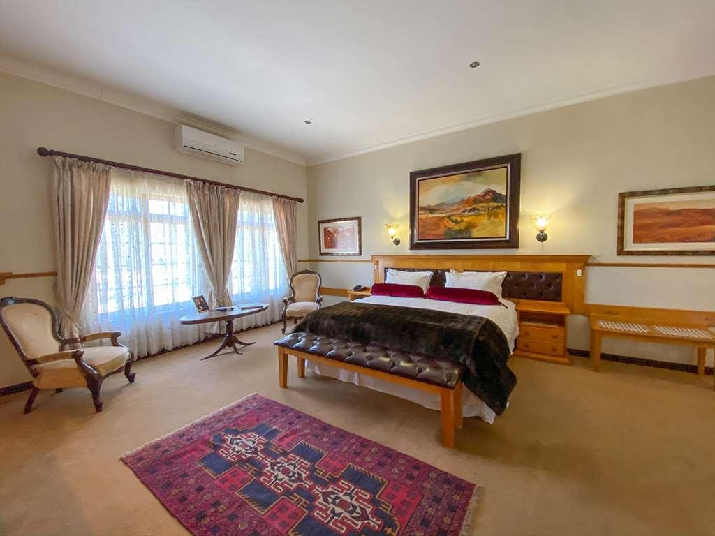 Turnberry Boutique Hotel Oudtshoorn Phòng bức ảnh