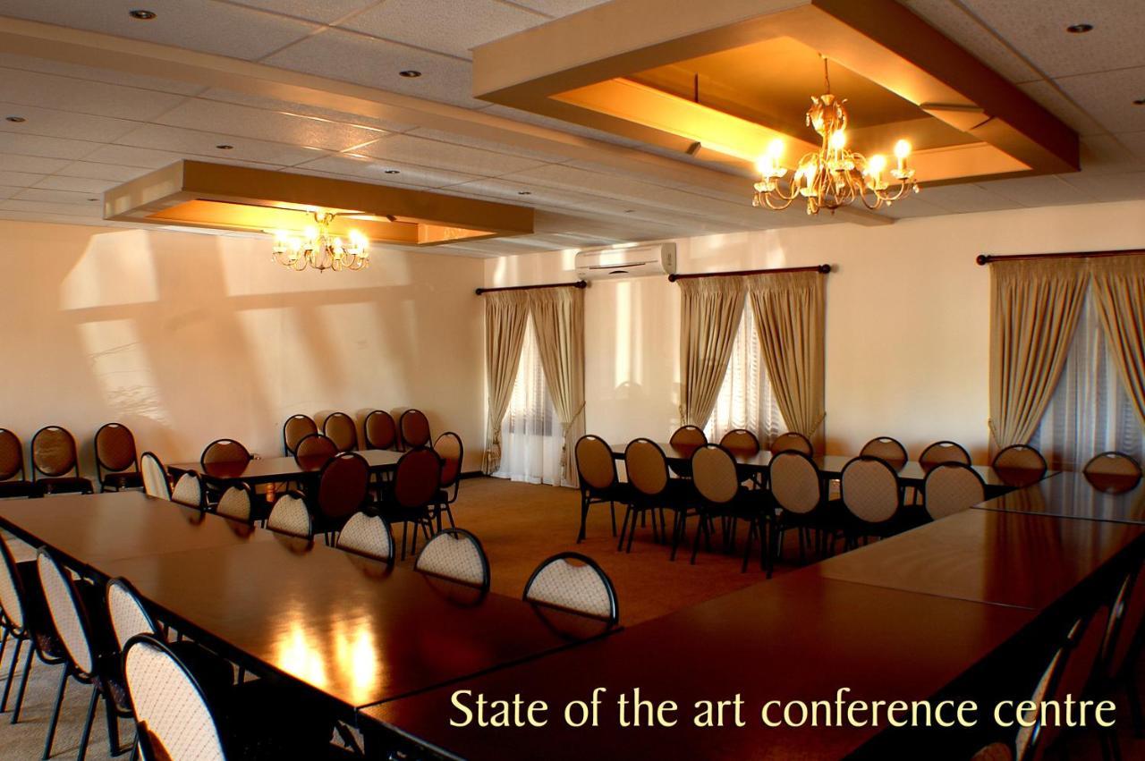 Turnberry Boutique Hotel Oudtshoorn Ngoại thất bức ảnh